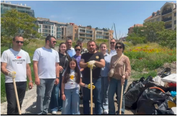 «Մայր Հայաստանը» կիրակնօրյակի շրջանակում իրականացրեց աղբի մաքրման աշխատանքներ Երևանում (տեսանյութ)